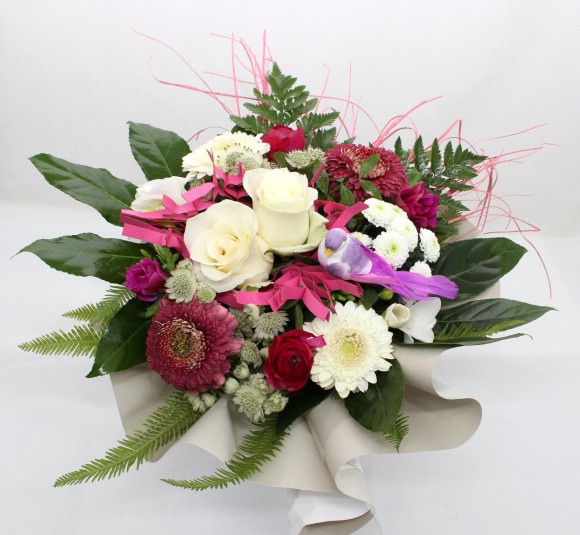 bouquet original moderne haut de gamme chic composition flora